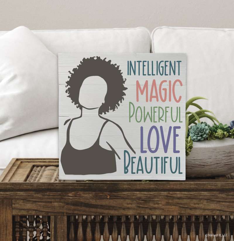 5553 Intelligent Magic Woman